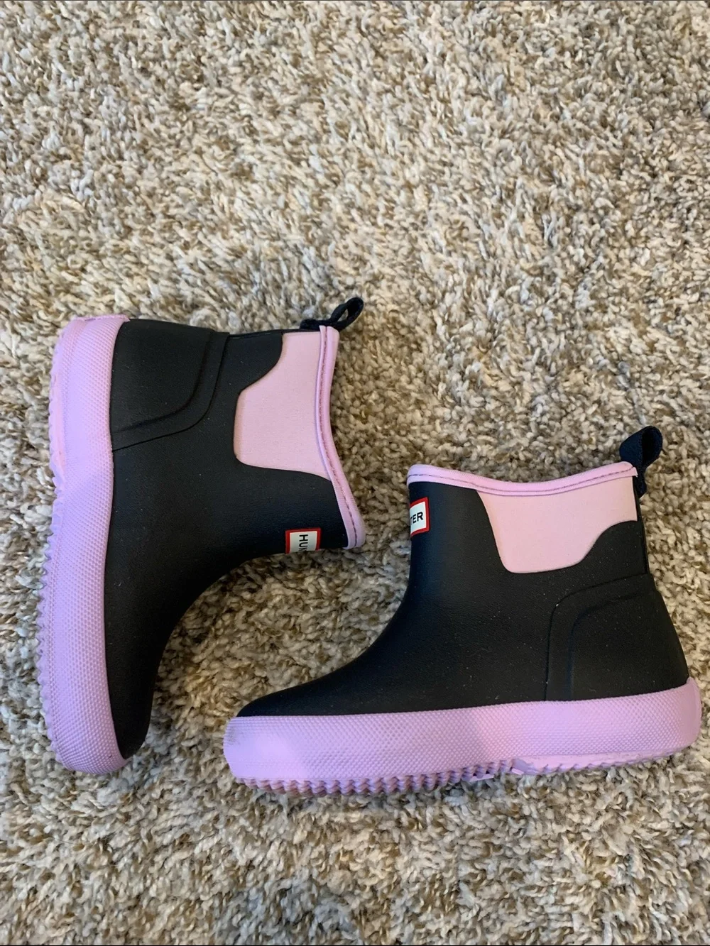 Hunter Kids Navy Rain Boots with lavender Trim